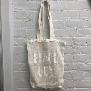 PEACE OUT MESH BAG